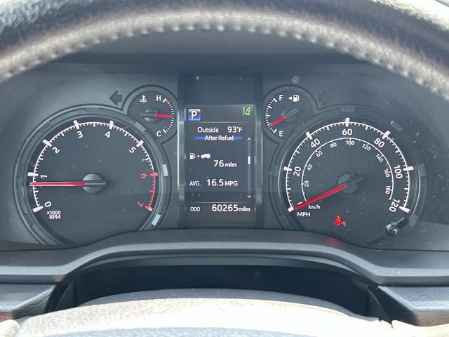 Used 2023 Toyota 4Runner SR5 Premium AWD/4WD image 32