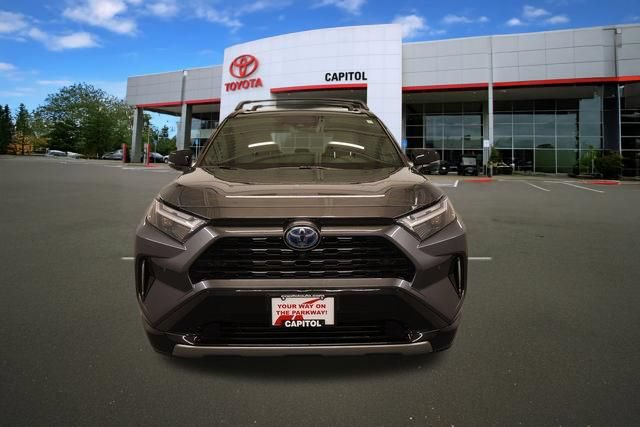 Certified 2024 Toyota RAV4 XSE w/ Advanced Technology Package AWD/4WD image 8