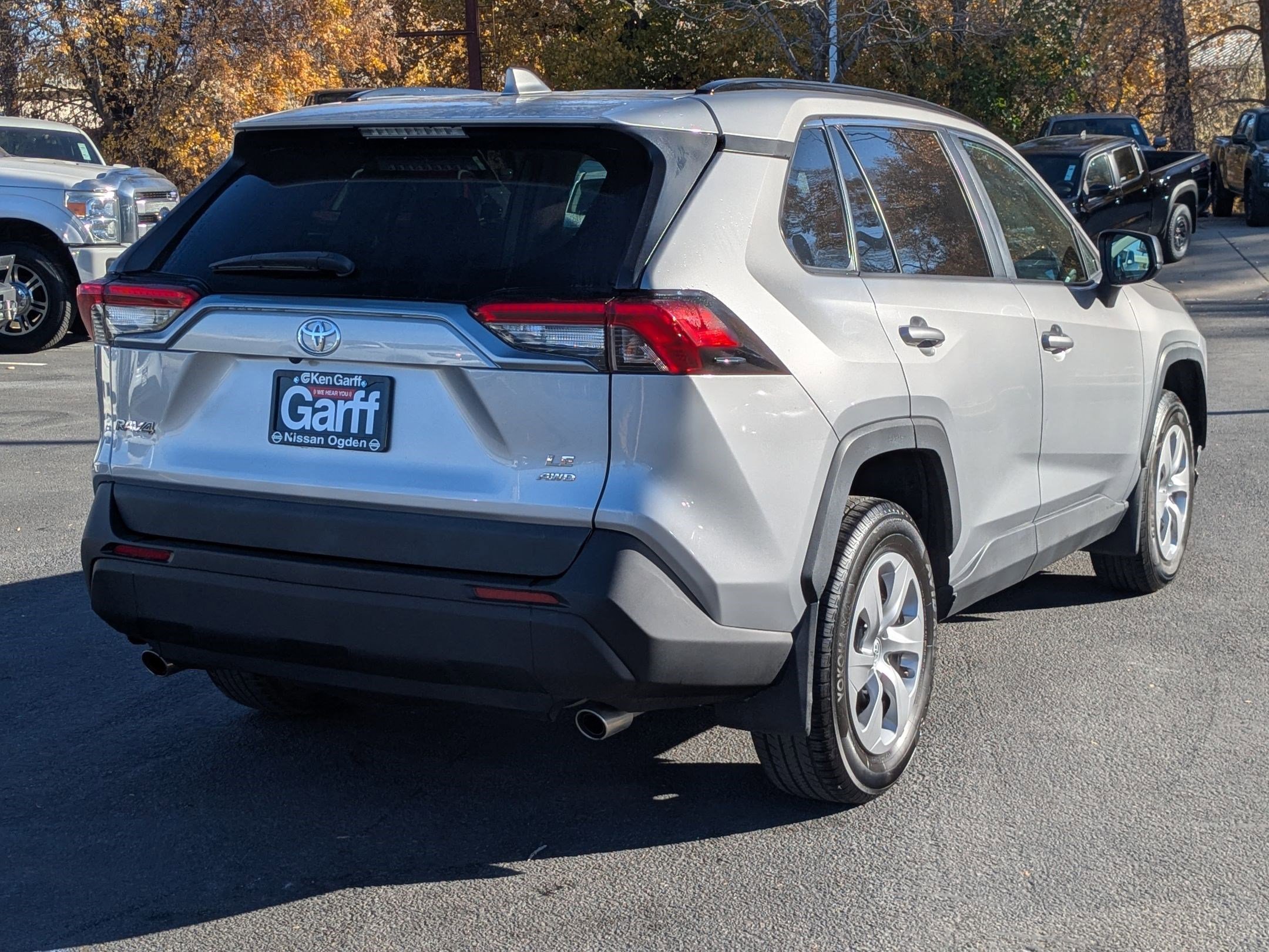 Used 2020 Toyota RAV4 LE w/ All Weather Liner Package image 3