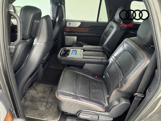 Used 2024 Lincoln Navigator L Black Label AWD/4WD image 24