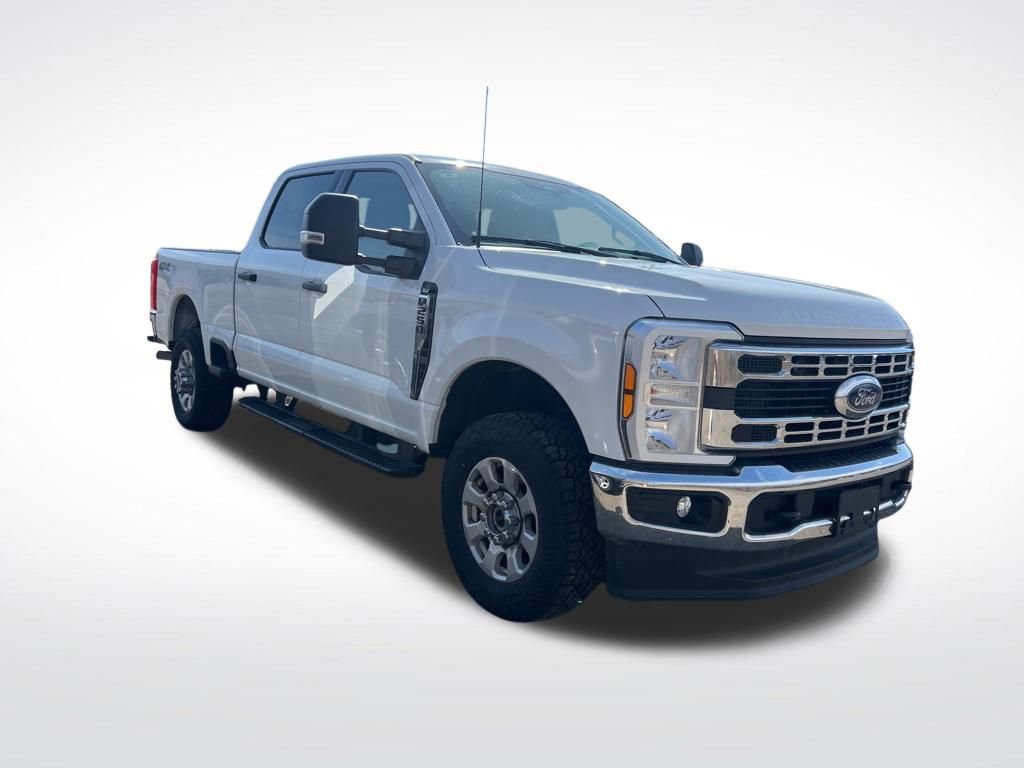 Used 2024 Ford F250 XLT image 8