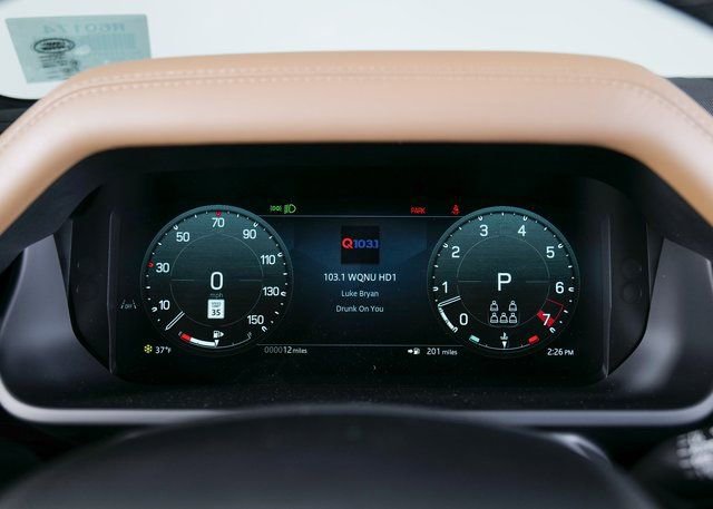 New 2026 Land Rover Defender 130 X-Dynamic SE image 20