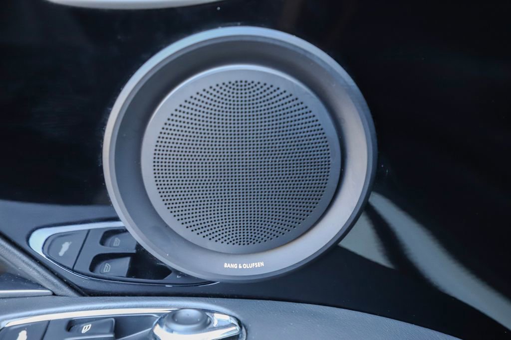 Used 2019 Aston Martin DBS Superleggera RWD image 57