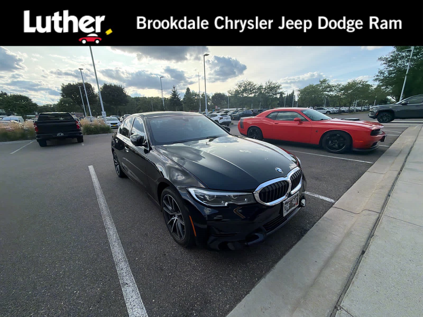 Used 2021 BMW 330i xDrive Sedan w/ Convenience Package AWD/4WD video 1