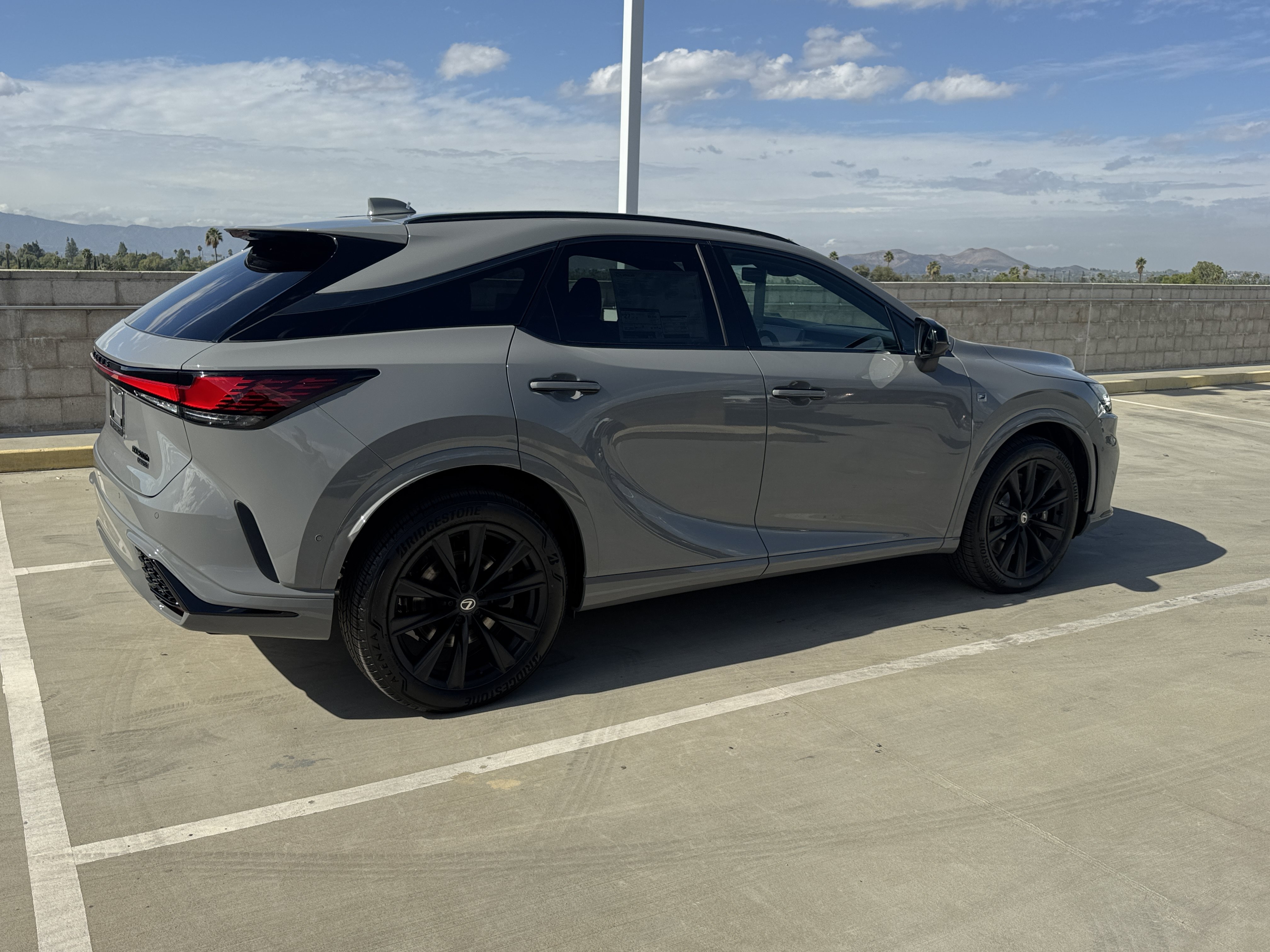 New 2026 Lexus RX 500h F Sport w/ Convenience Package AWD/4WD image 11