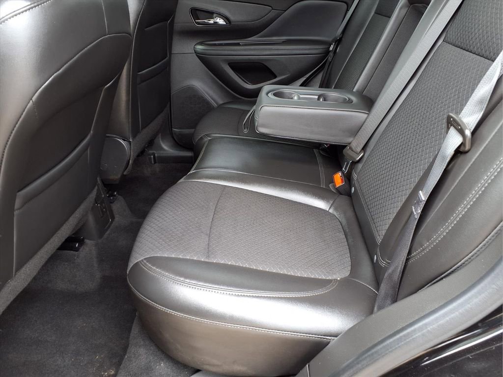Used 2022 Buick Encore Preferred w/ Safety Package image 26