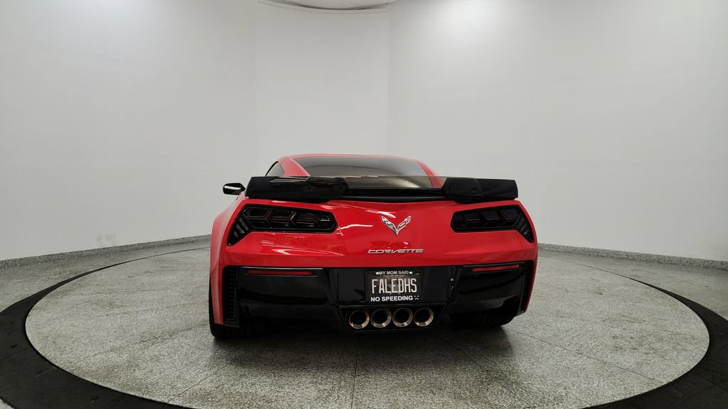 Used 2015 Chevrolet Corvette Z06 w/ Chrome Badge Package RWD image 4