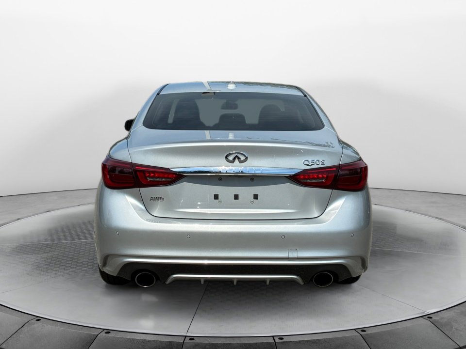 Used 2018 INFINITI Q50 Sport w/ Sensory Package (Sport) AWD/4WD image 6
