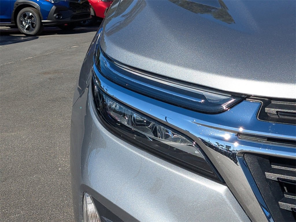 Used 2024 Chevrolet Equinox LT image 11