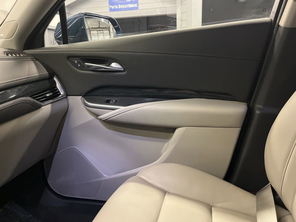 Used 2021 Cadillac XT4 Premium Luxury w/ Cold Weather Package image 14