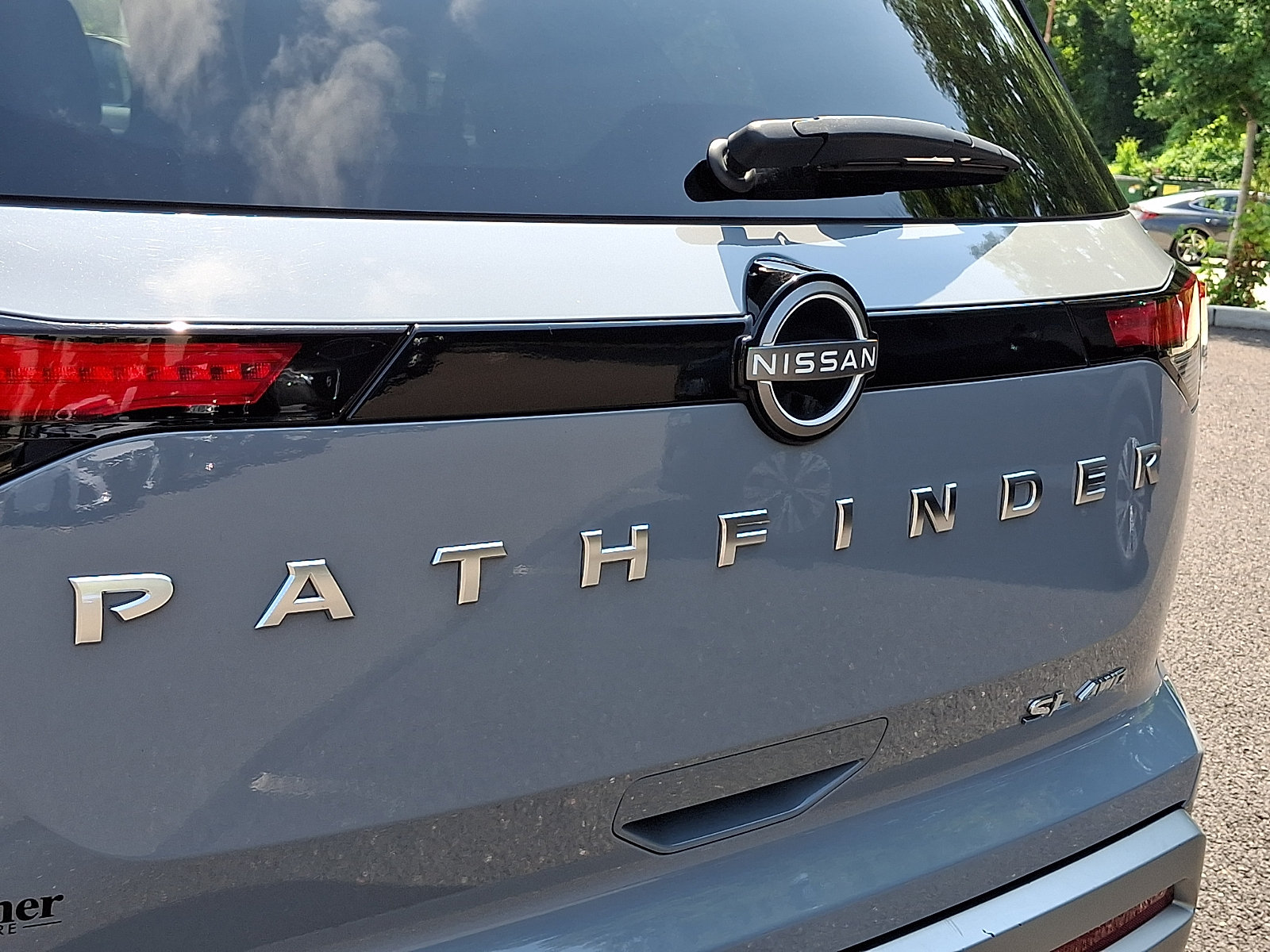 Certified 2024 Nissan Pathfinder SL w/ SL Premium Package AWD/4WD image 34