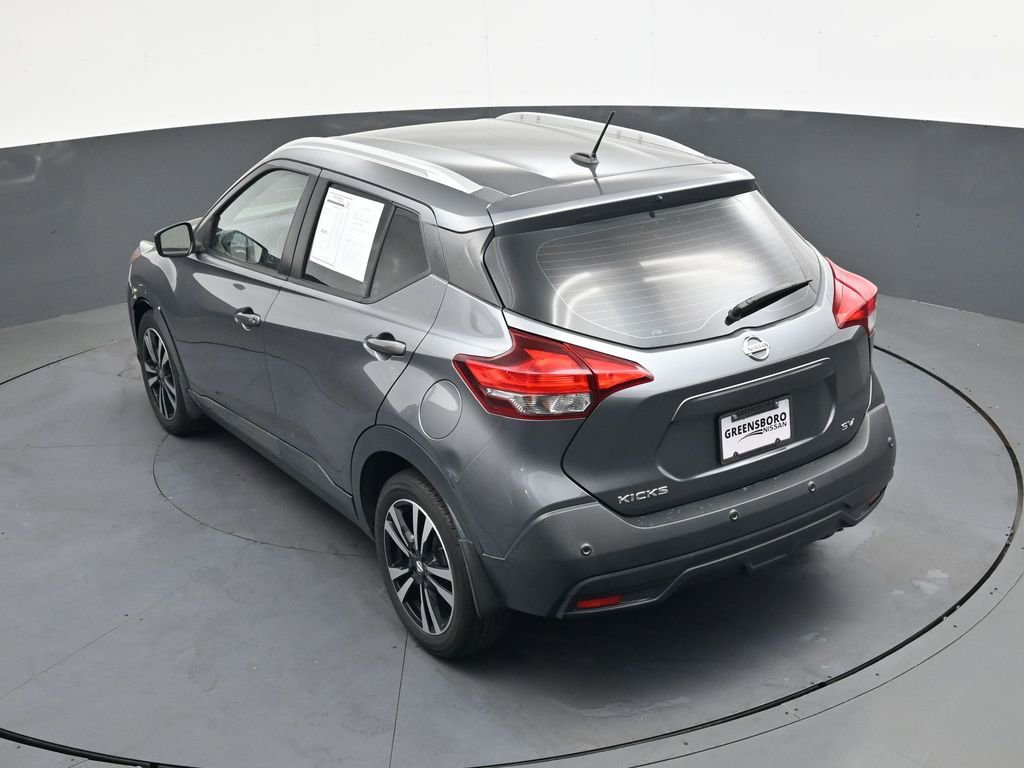 Used 2020 Nissan Kicks SV image 30