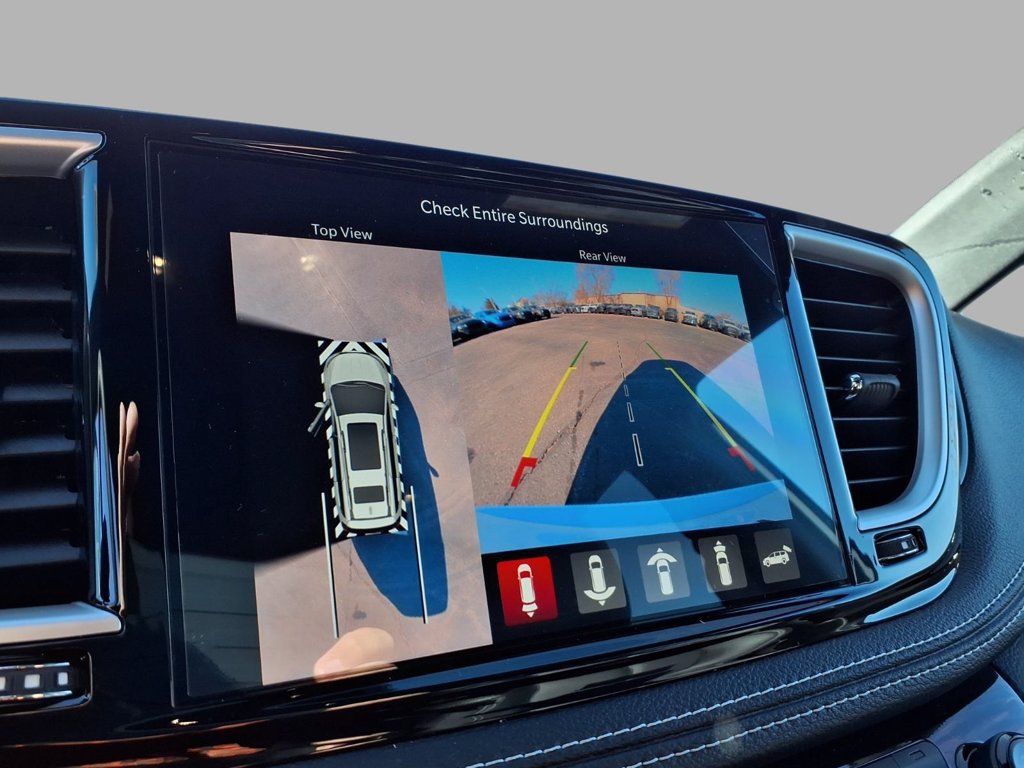 New 2026 Chrysler Pacifica Select FWD image 6