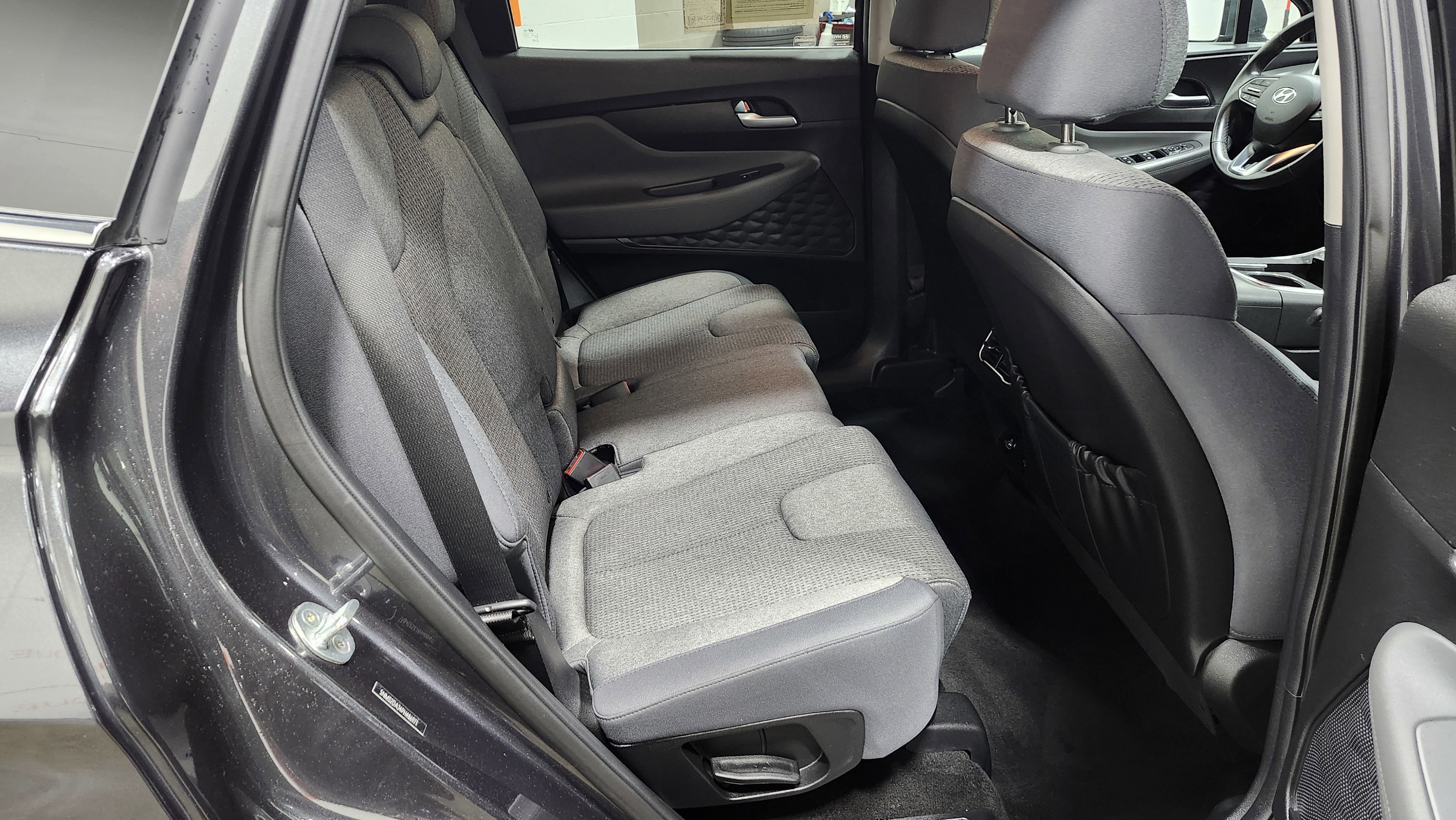 Used 2023 Hyundai Santa Fe SEL image 22