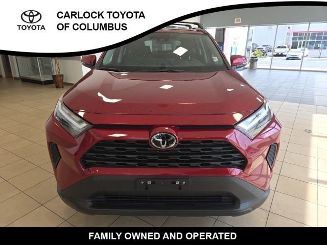 Used 2022 Toyota RAV4 XLE w/ Convenience Package image 4