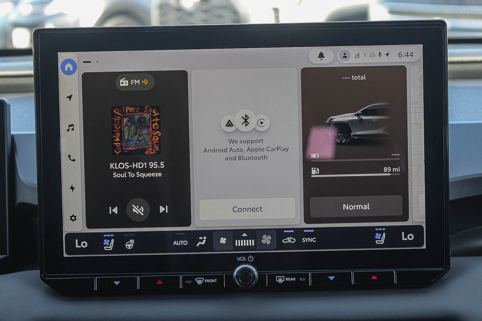 New 2026 Toyota RAV4 XSE AWD/4WD image 17