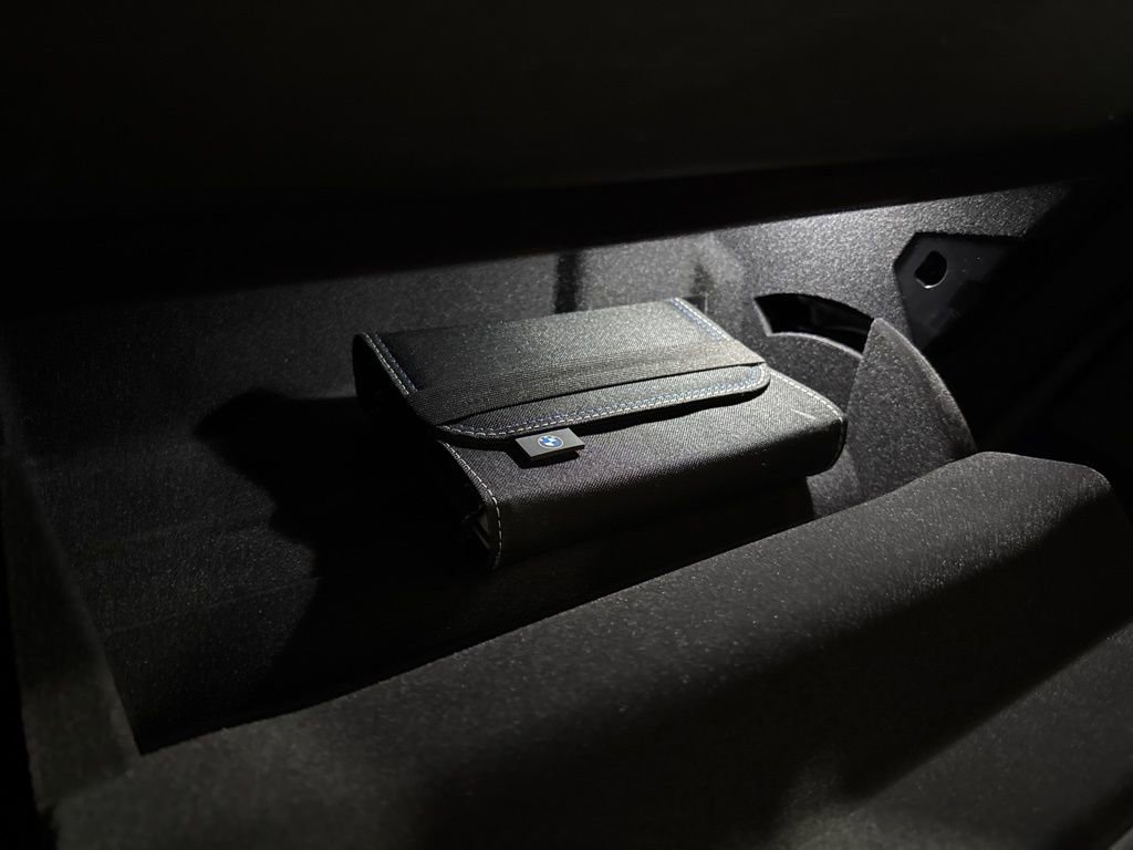 Used 2025 BMW X5 xDrive50e image 46