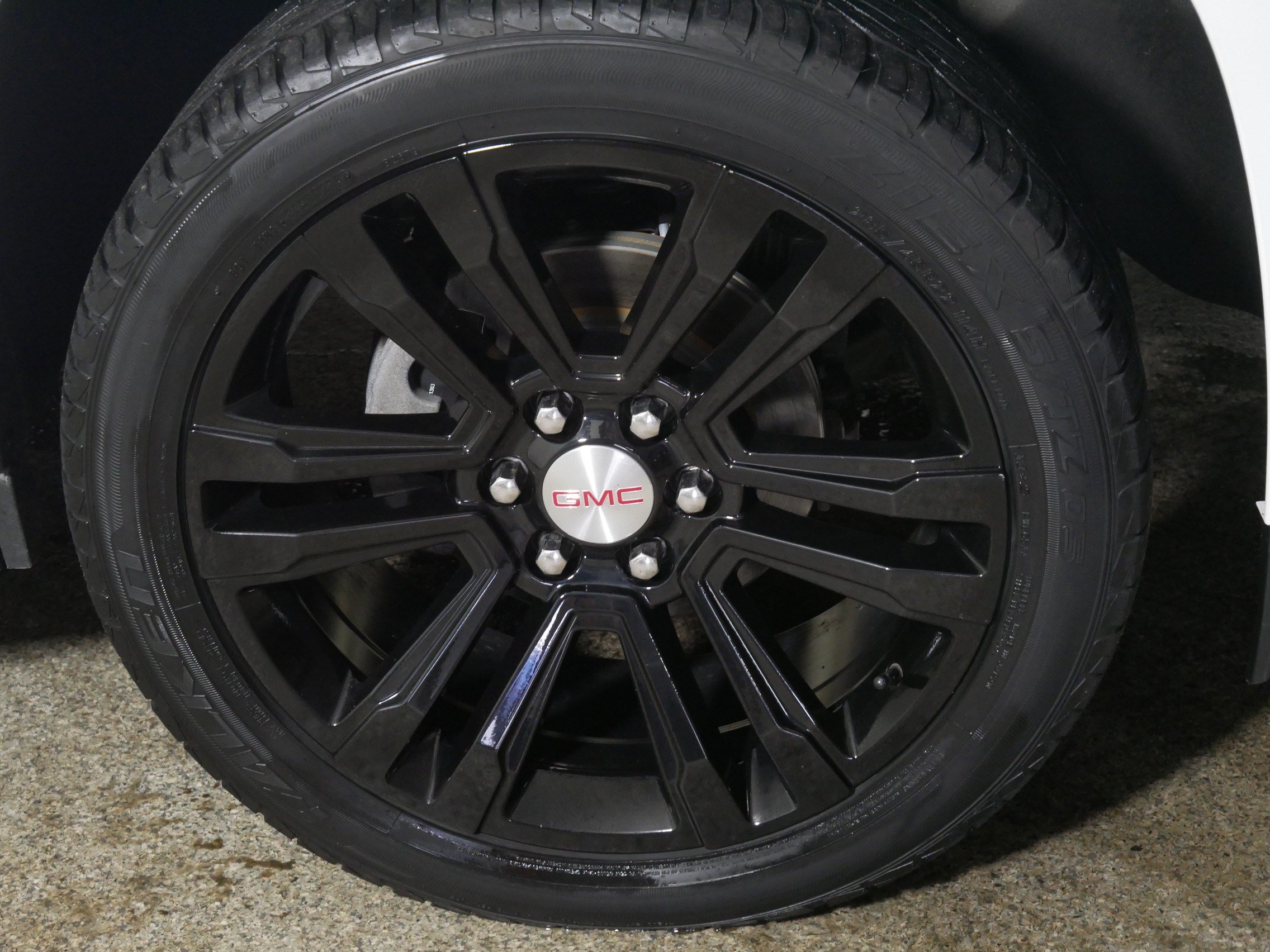 Certified 2019 GMC Yukon SLT AWD/4WD image 15