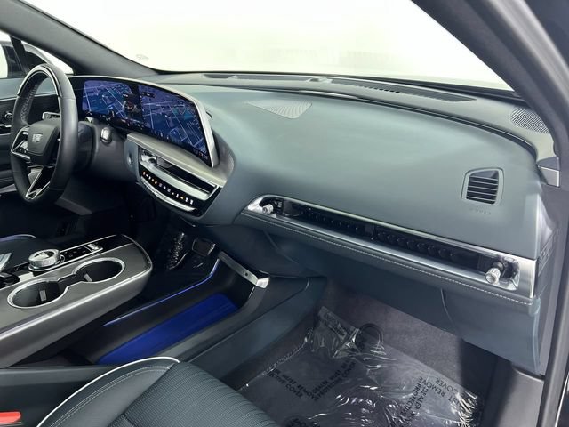 Used 2025 Cadillac Lyriq Sport w/ Nappa Leather Package AWD/4WD image 30