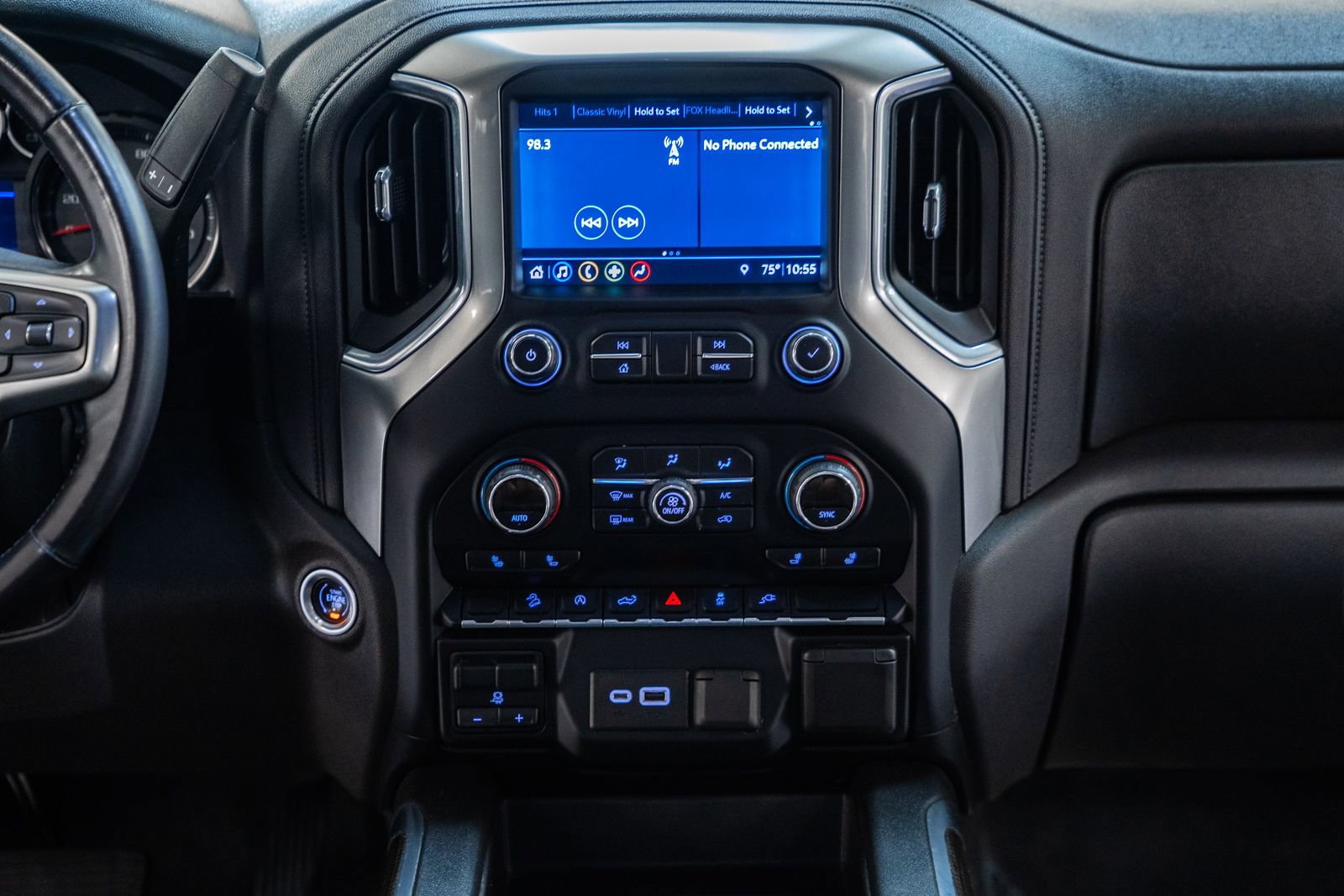 Used 2019 Chevrolet Silverado 1500 LT Trail Boss image 30