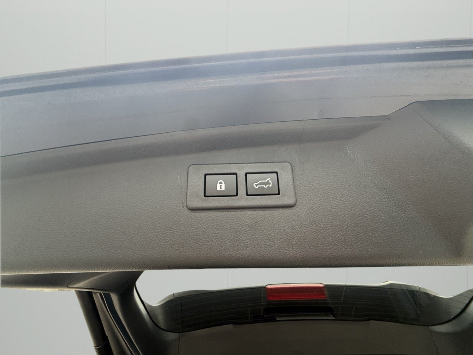 Used 2023 Subaru Outback Limited AWD/4WD image 32