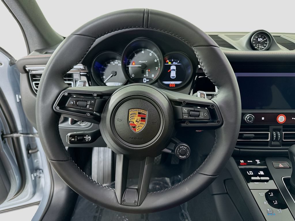 New 2026 Porsche Macan Turbo AWD/4WD image 12