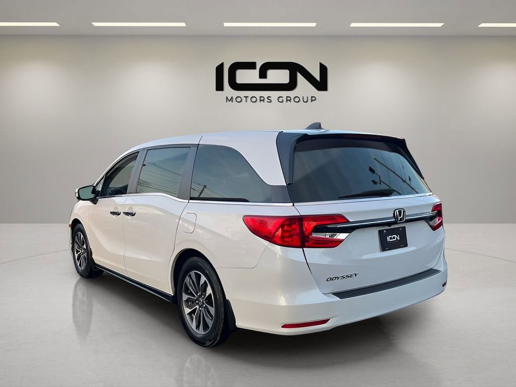 Used 2023 Honda Odyssey EX-L image 3
