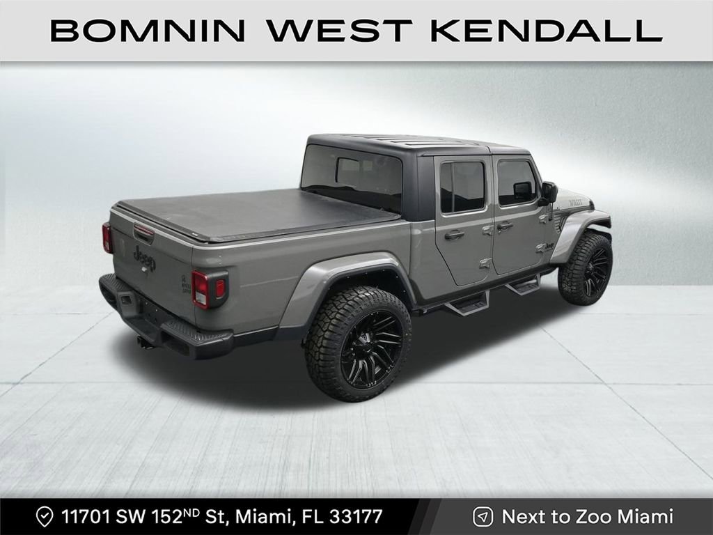 Used 2022 Jeep Gladiator Willys image 17