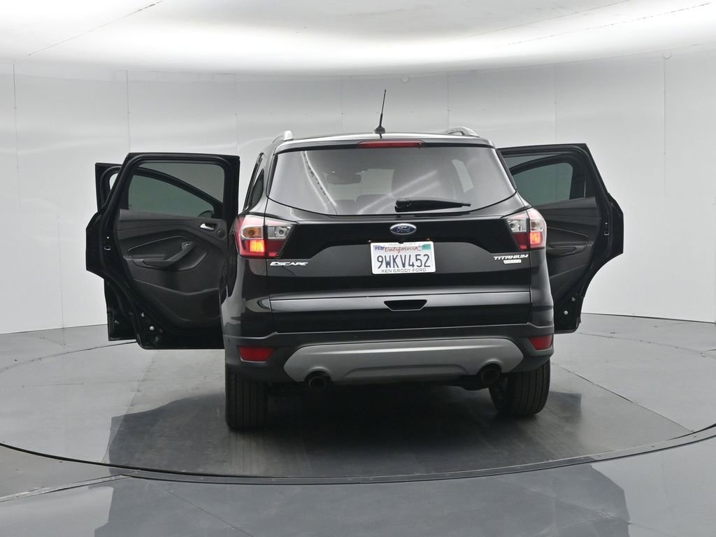 Certified 2017 Ford Escape Titanium w/ Equipment Group 301A image 32
