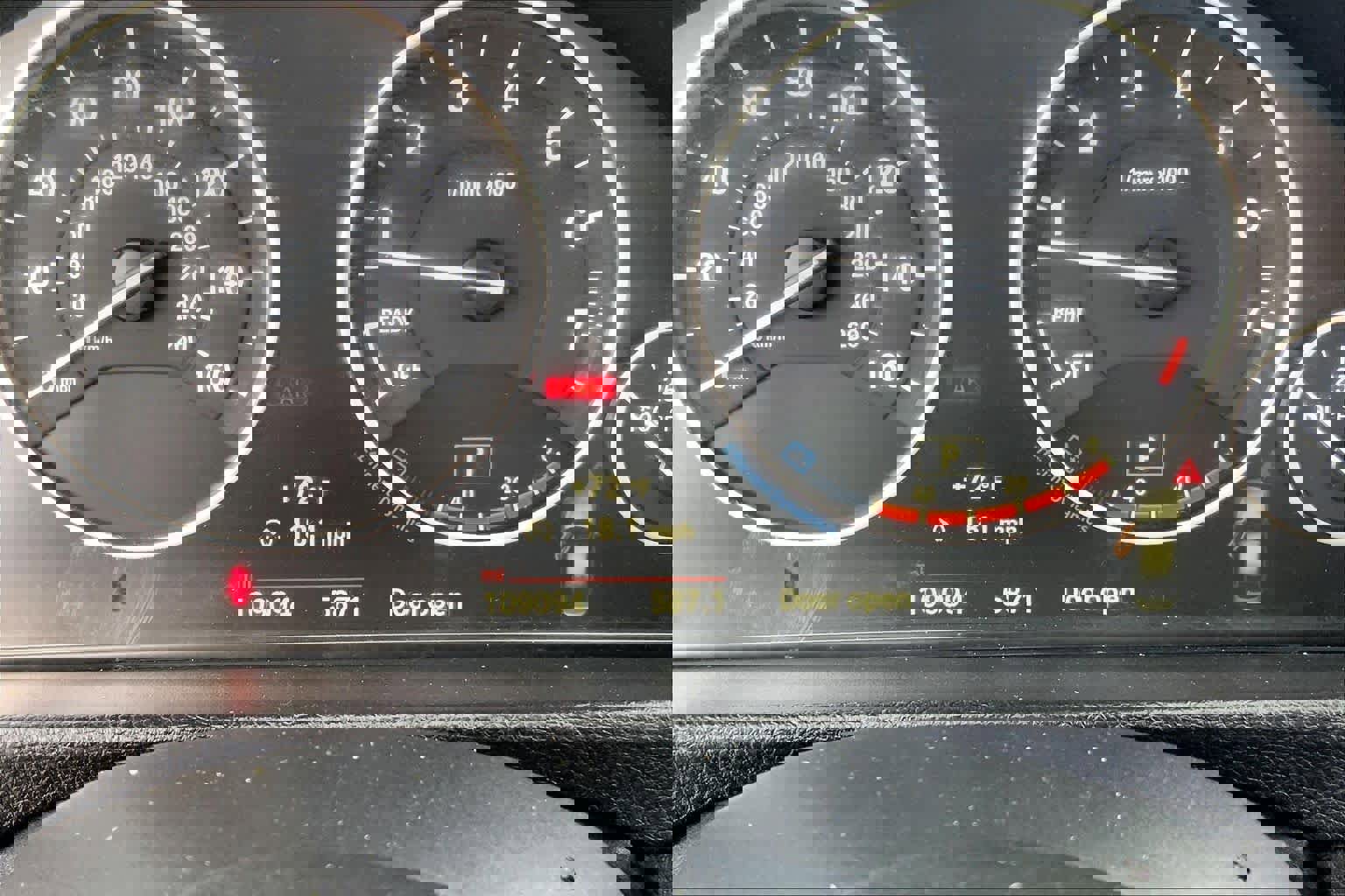 Used 2018 BMW 320i Sedan image 23