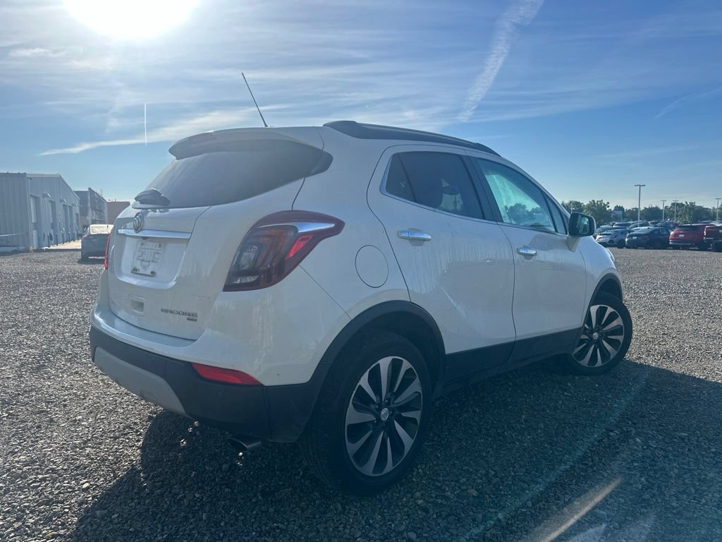Used 2021 Buick Encore Preferred w/ Safety Package II AWD/4WD image 10
