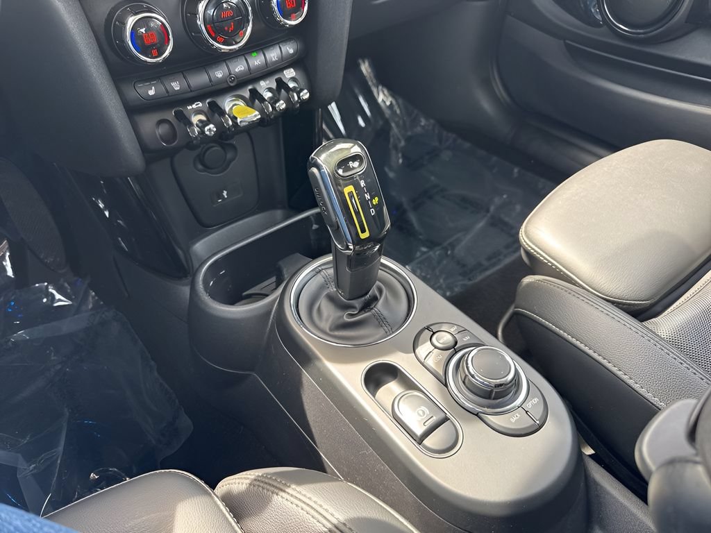 Used 2020 MINI Cooper SE w/ 6.5" Touchscreen Package FWD image 15