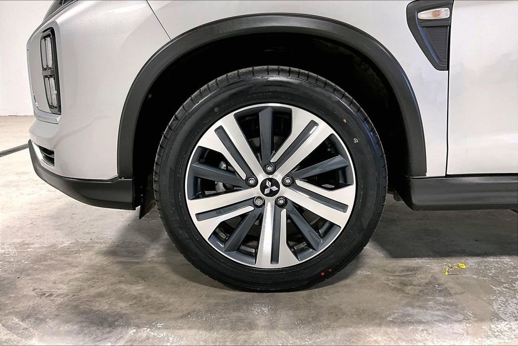 Used 2024 Mitsubishi Outlander Sport ES image 11