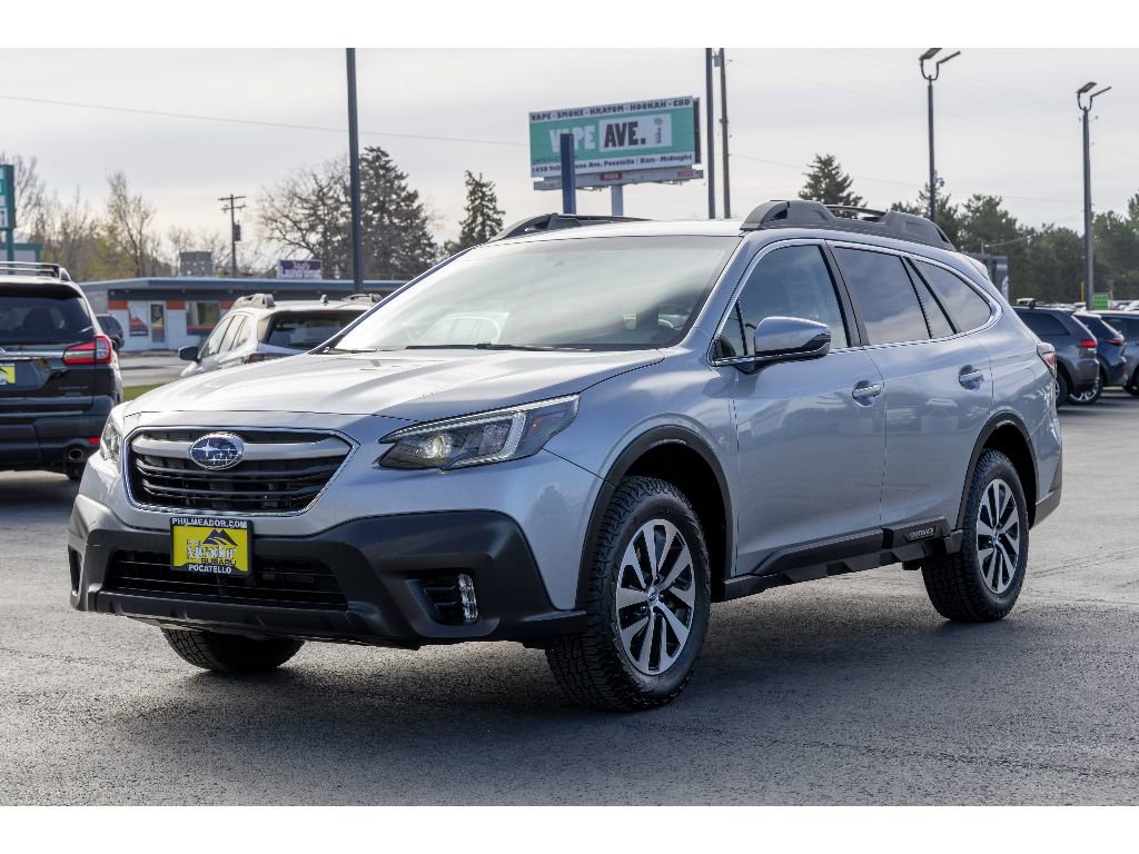 Used 2022 Subaru Outback Premium image 8