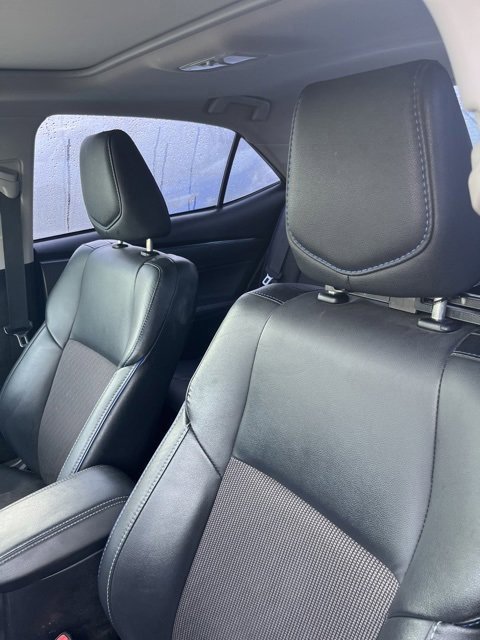 Used 2017 Toyota Corolla SE image 10