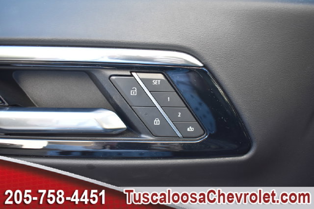 Used 2025 Chevrolet Tahoe LT RWD image 22