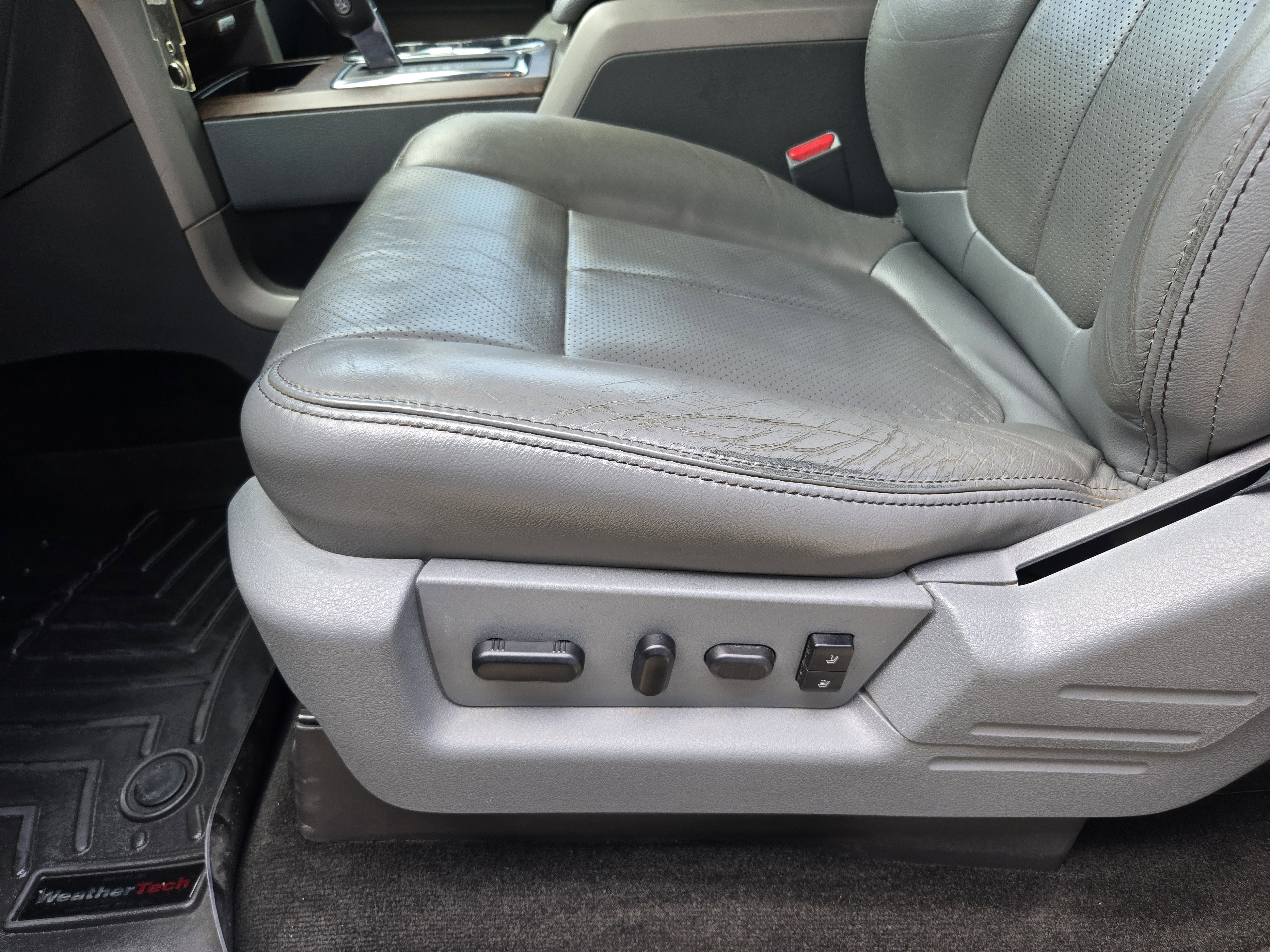 Used 2013 Ford F150 Lariat w/ Luxury Equipment Group image 18