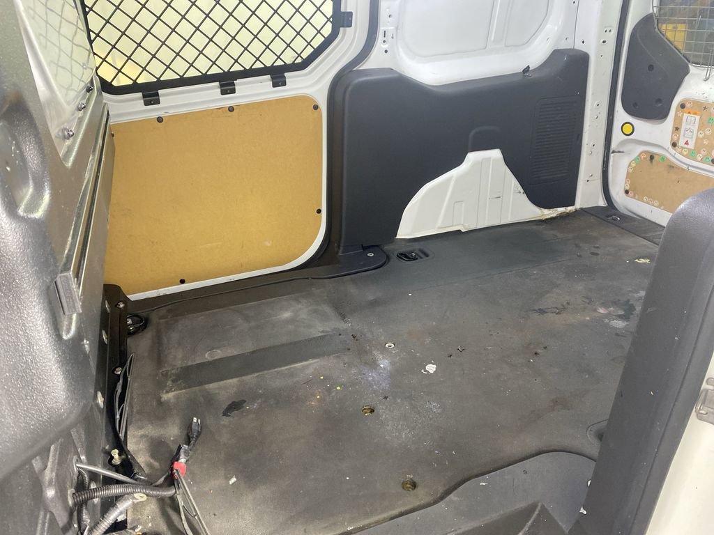 Used 2018 Ford Transit Connect XLT image 25