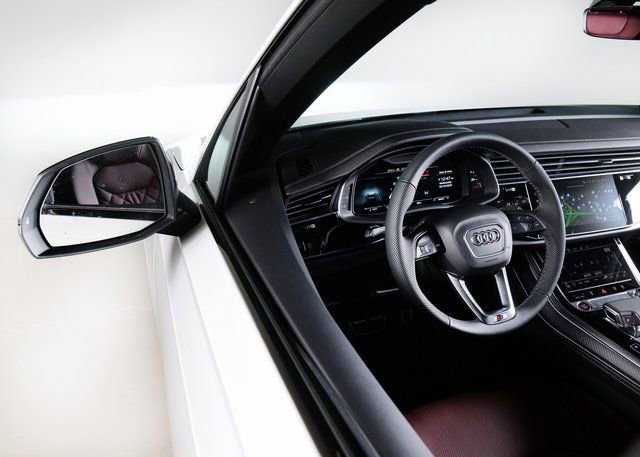 New 2026 Audi SQ7 Premium Plus image 25