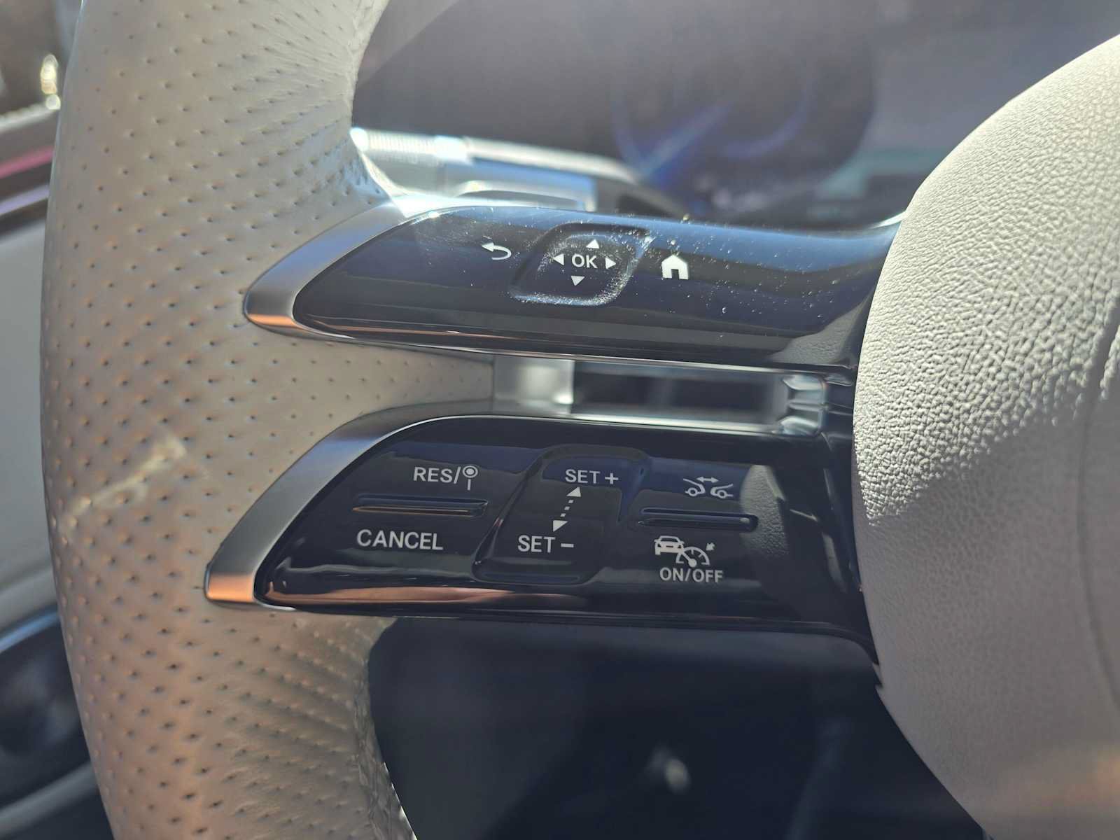 Certified 2024 Mercedes-Benz EQS 580 4MATIC Sedan image 32