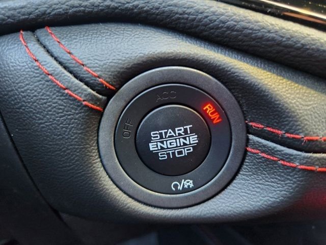 Used 2025 Dodge Durango GT w/ Blacktop Package image 8