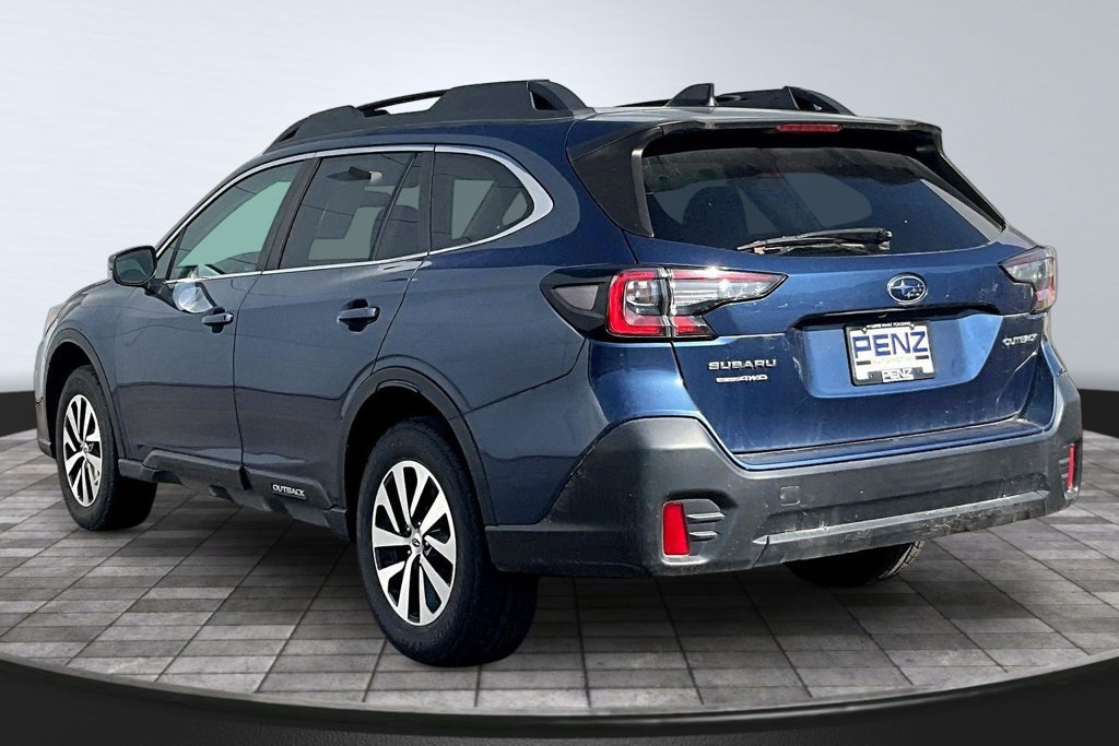 Used 2020 Subaru Outback Premium AWD/4WD image 4