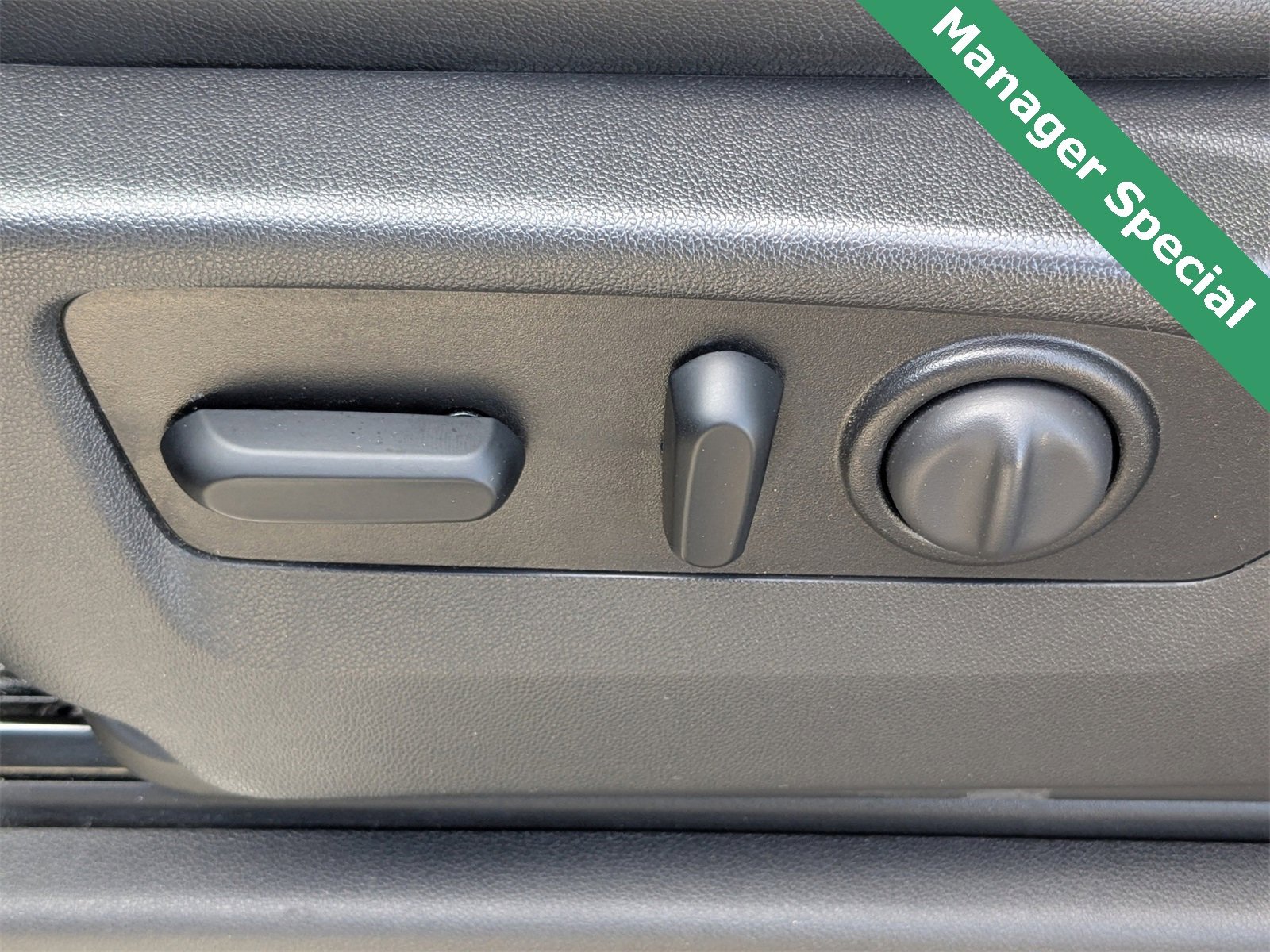 Used 2021 Chevrolet Silverado 1500 LTZ w/ Safety Package II image 21