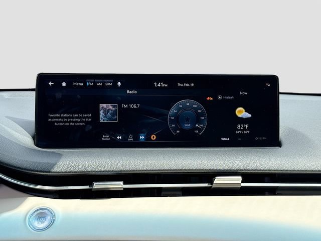 Used 2024 Genesis GV70 2.5T w/ Select Package image 15