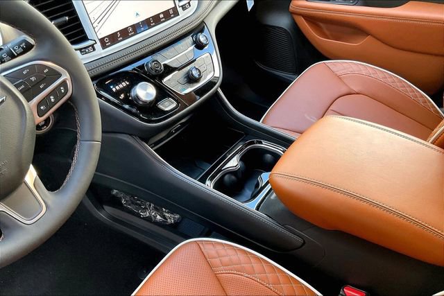 New 2026 Chrysler Pacifica Pinnacle image 7