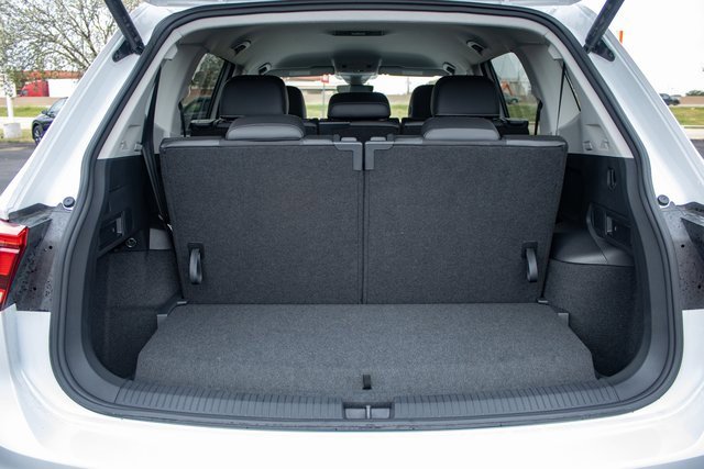 Used 2023 Volkswagen Tiguan SE image 24