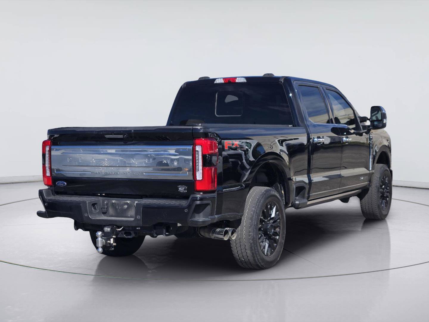 Used 2024 Ford F250 Platinum AWD/4WD image 7