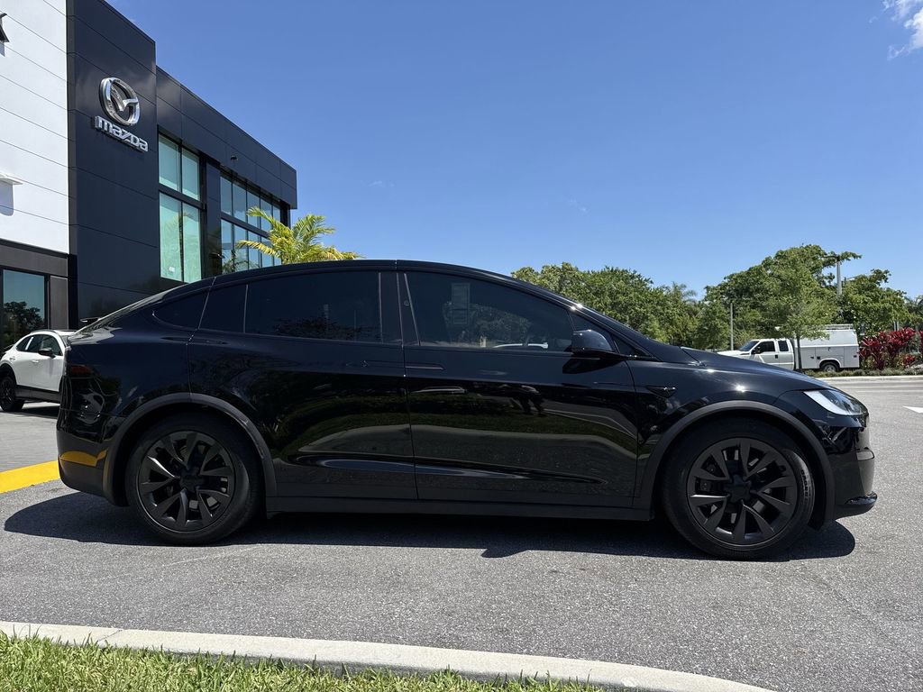 Used 2024 Tesla Model X image 24