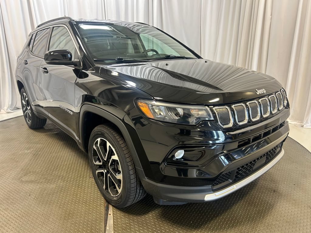 Used 2022 Jeep Compass Limited AWD/4WD image 20