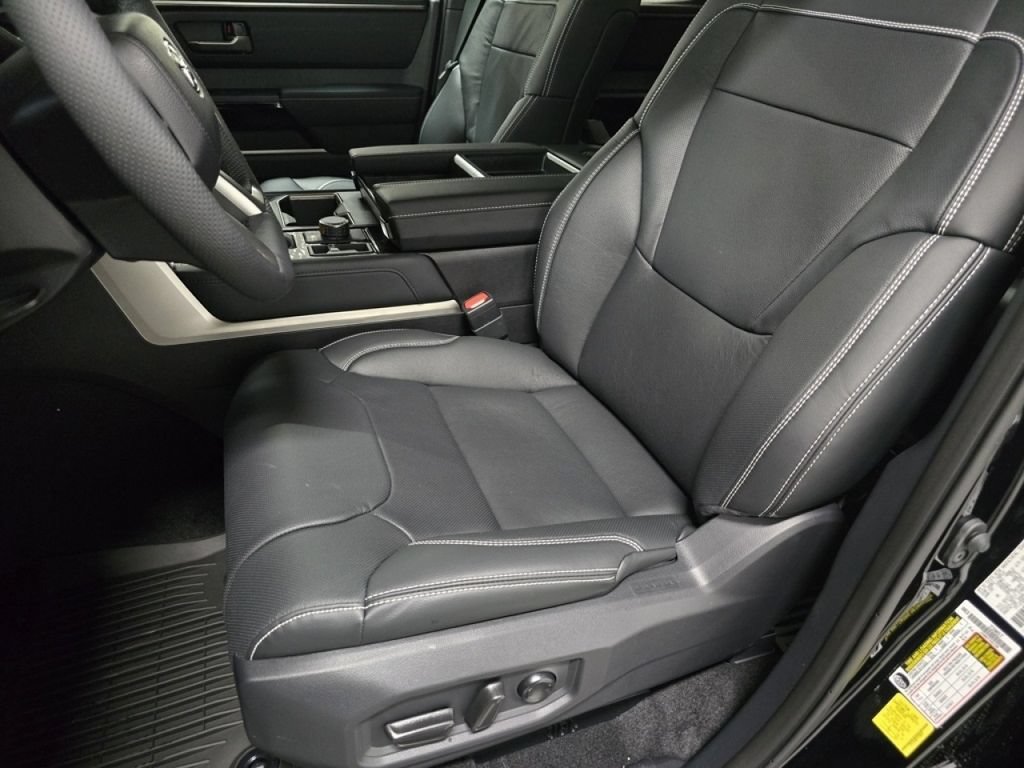 New 2026 Toyota Tundra Limited AWD/4WD image 28